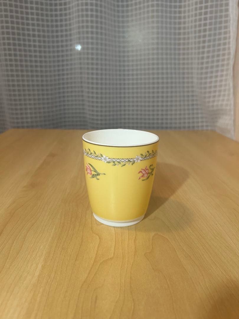 ティファニー　　ピンクチューリップ