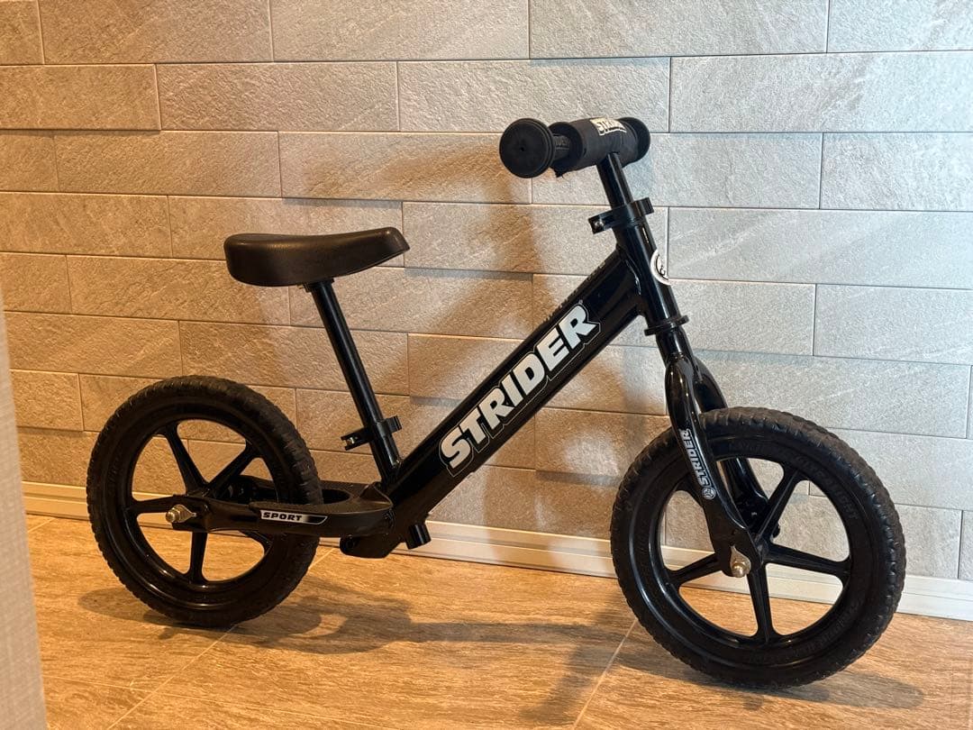 STRIDER バランスバイク 12インチ ブラック 美品