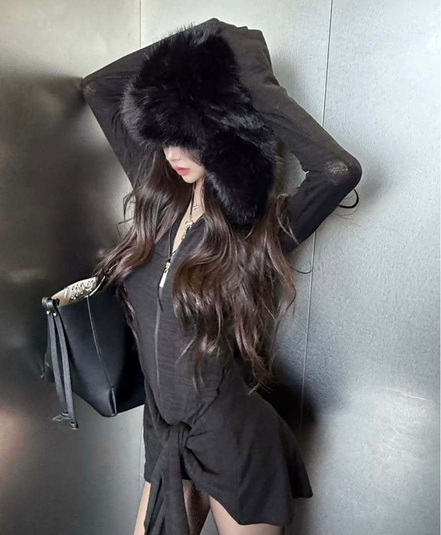 サロペット・オーバーオール・オールインワン theredthread S drape romper black