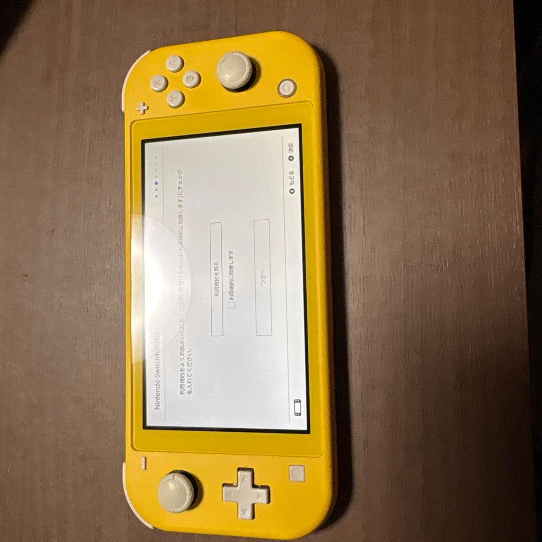 ゆち　Nintendo Switch Lite イエロー
