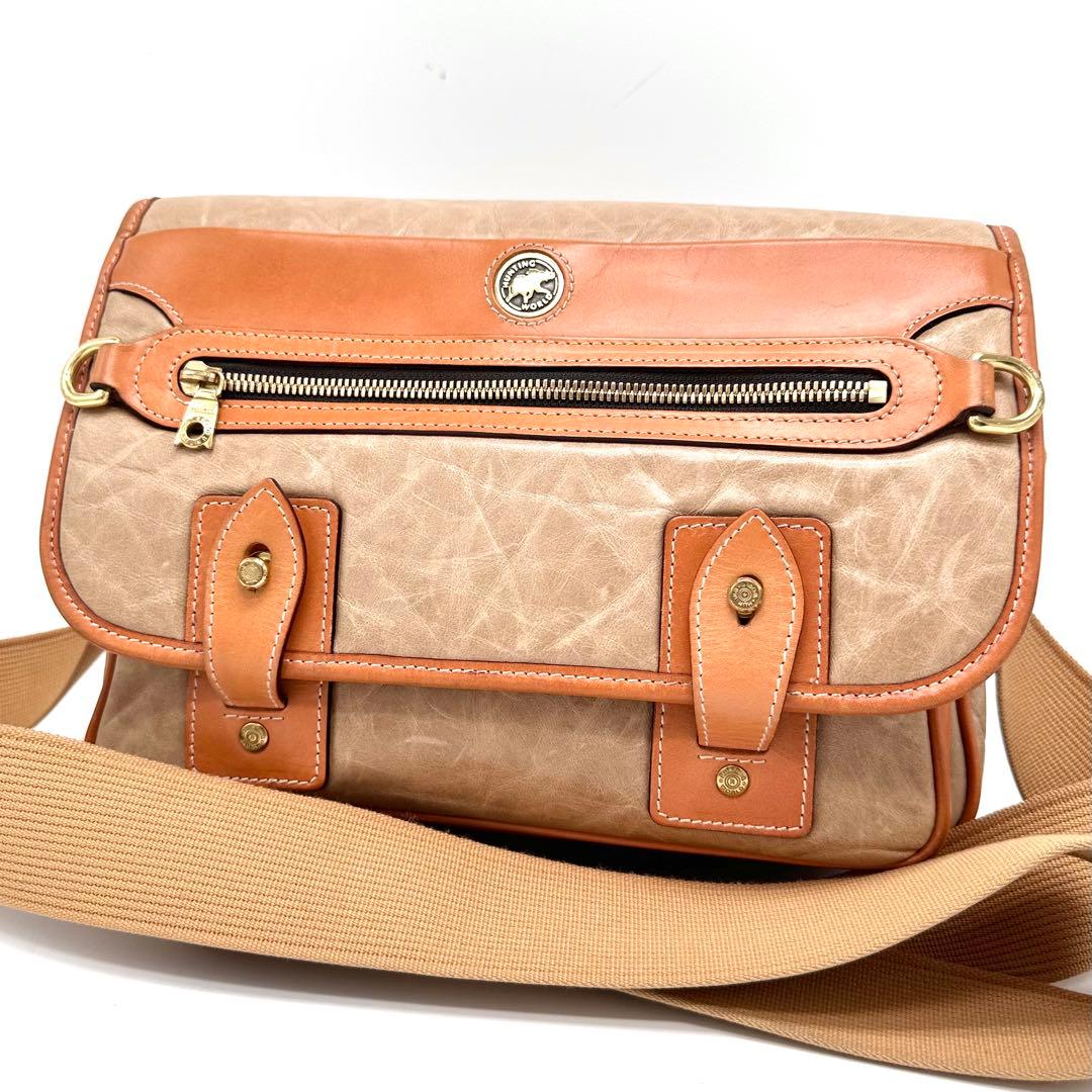 【希少】ハンティングワールド メッセンジャーバッグ バチューレザー ベージュ