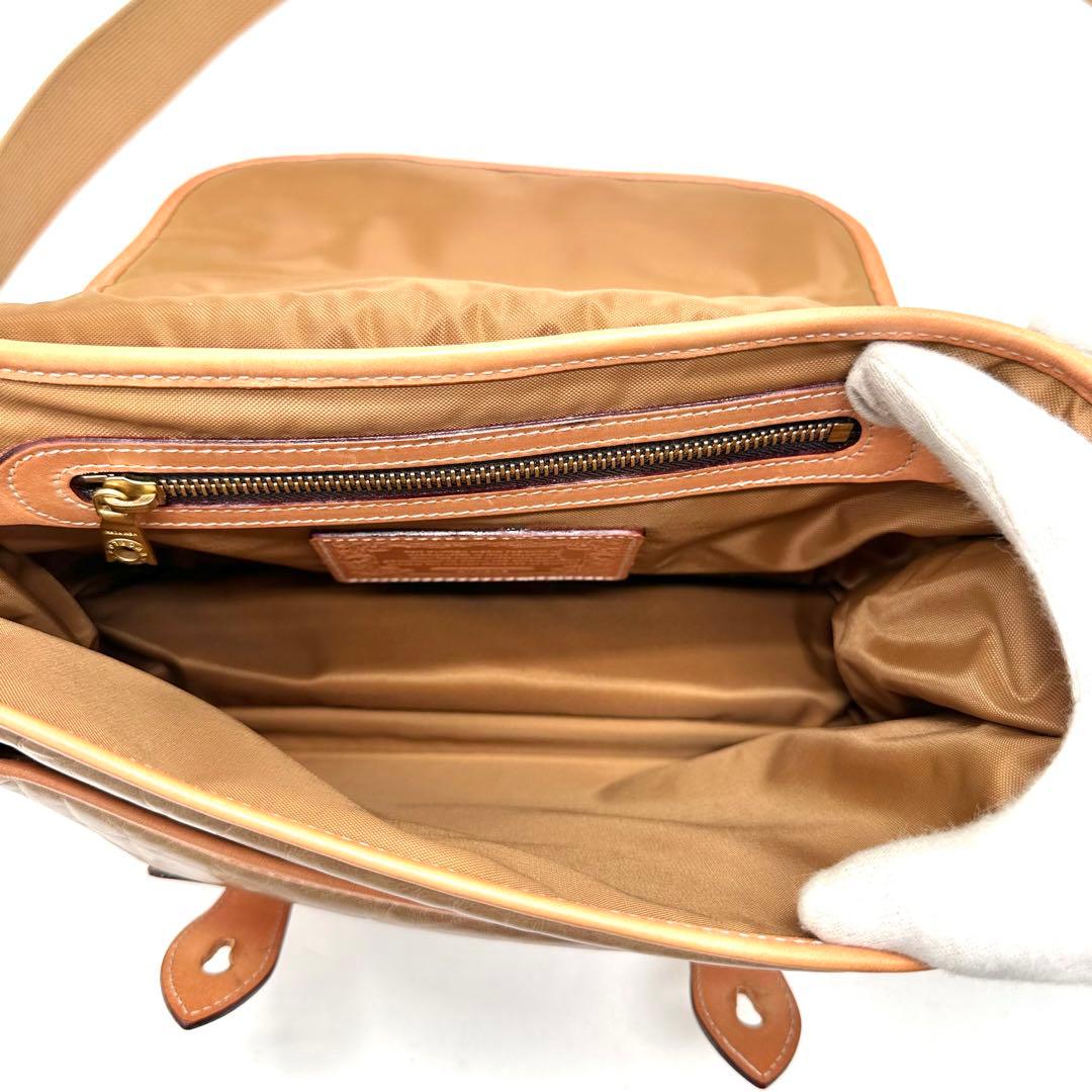 【希少】ハンティングワールド メッセンジャーバッグ バチューレザー ベージュ