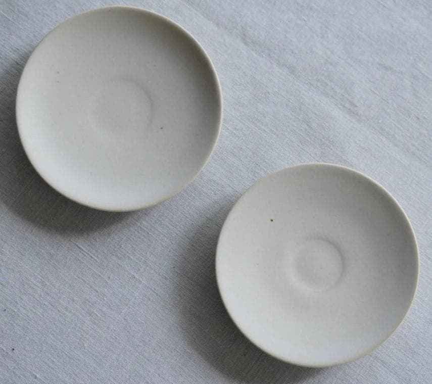 【新品】大和田友香 蓋付きピッチャー・カップ&ソーサー 2客 白マット