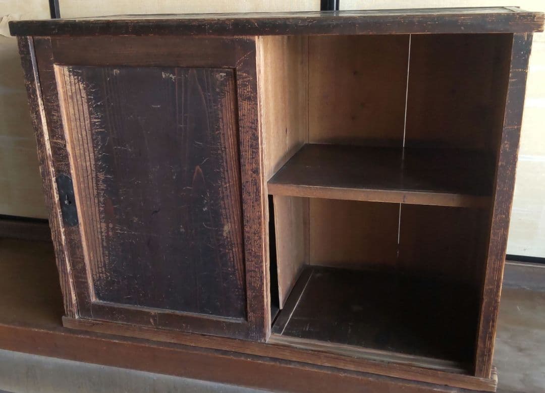 昭和レトロ　戸棚　縦45cm横106cm高さ75cm