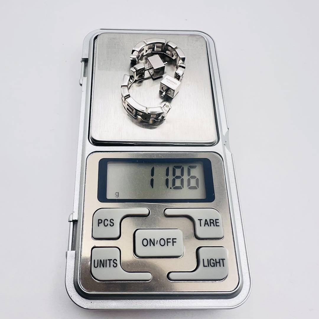 超美品✨バーバリーロンドン　フープ　ピアス　イタリー製　ロゴ