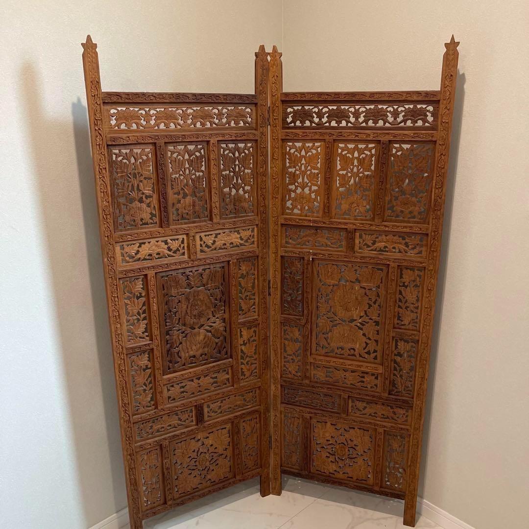 シーシャムウッド　パーテーション　木彫り　透かし彫り　アジアン　インテリア