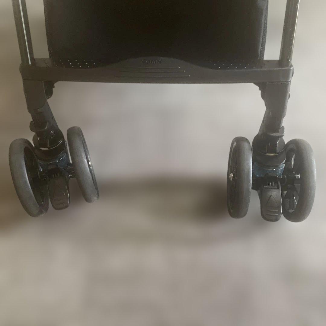 combiベビーカー　スゴカルα4キャス　 エッグショック　取扱説明書付き