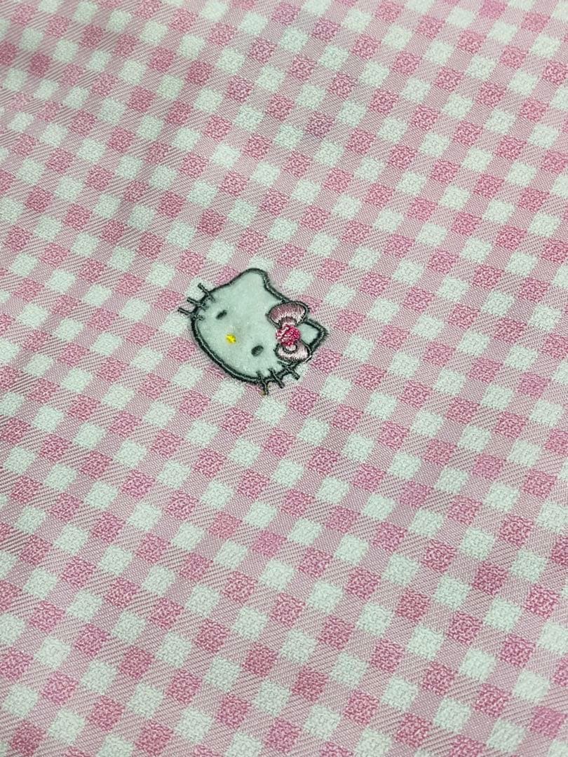 美品 ハローキティ ピンクチェックカーテン