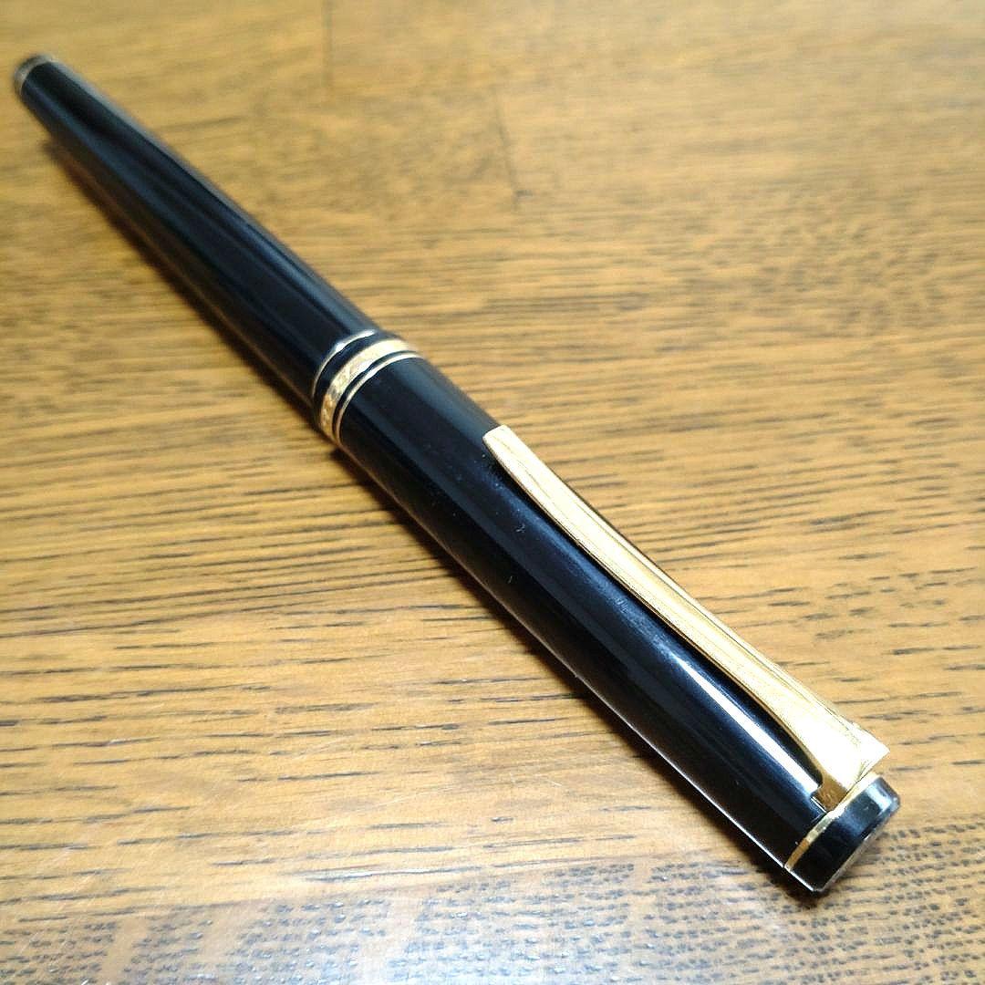 パイロット エラボー（ELABO） 万年筆 金色装飾 14K