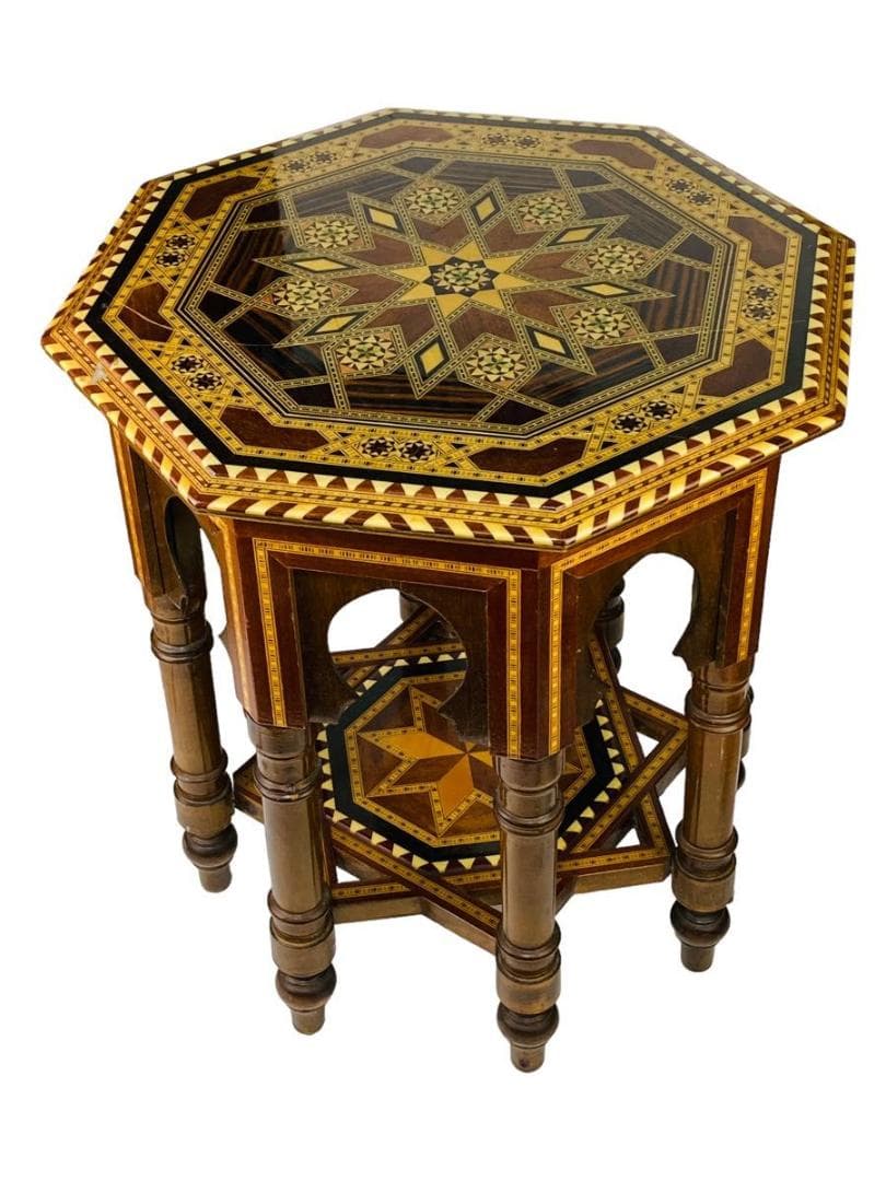 世界の民芸品 寄木細工のテーブル