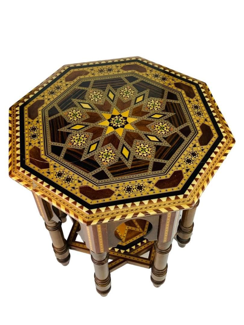 世界の民芸品 寄木細工のテーブル