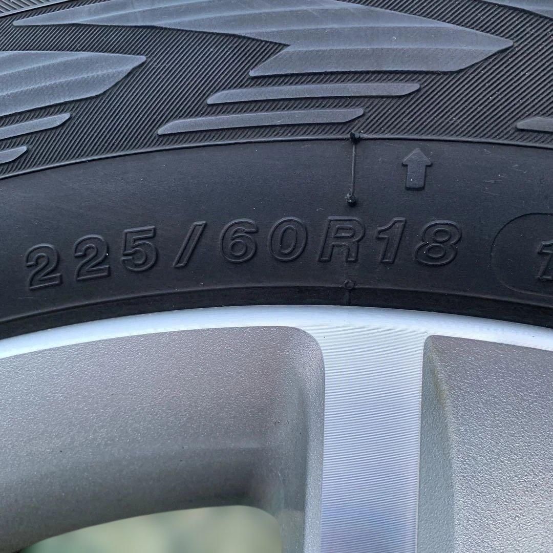 osaka様 デリカD5 スタッドレスタイヤ225/60-R18 純正ホイール