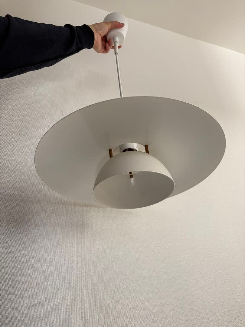 ホワイト ペンダントライト シンプルデザイン