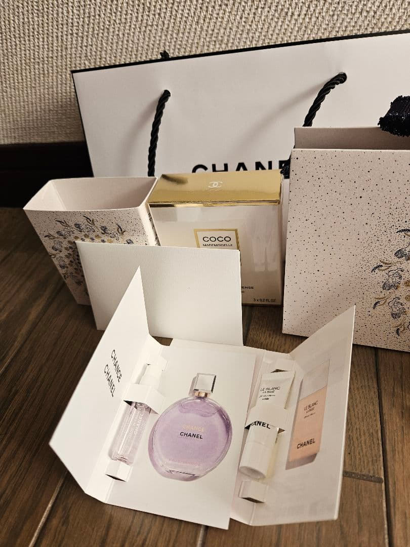 CHANELココ マドモアゼル オードゥパルファム アンタンス パース スプレイ