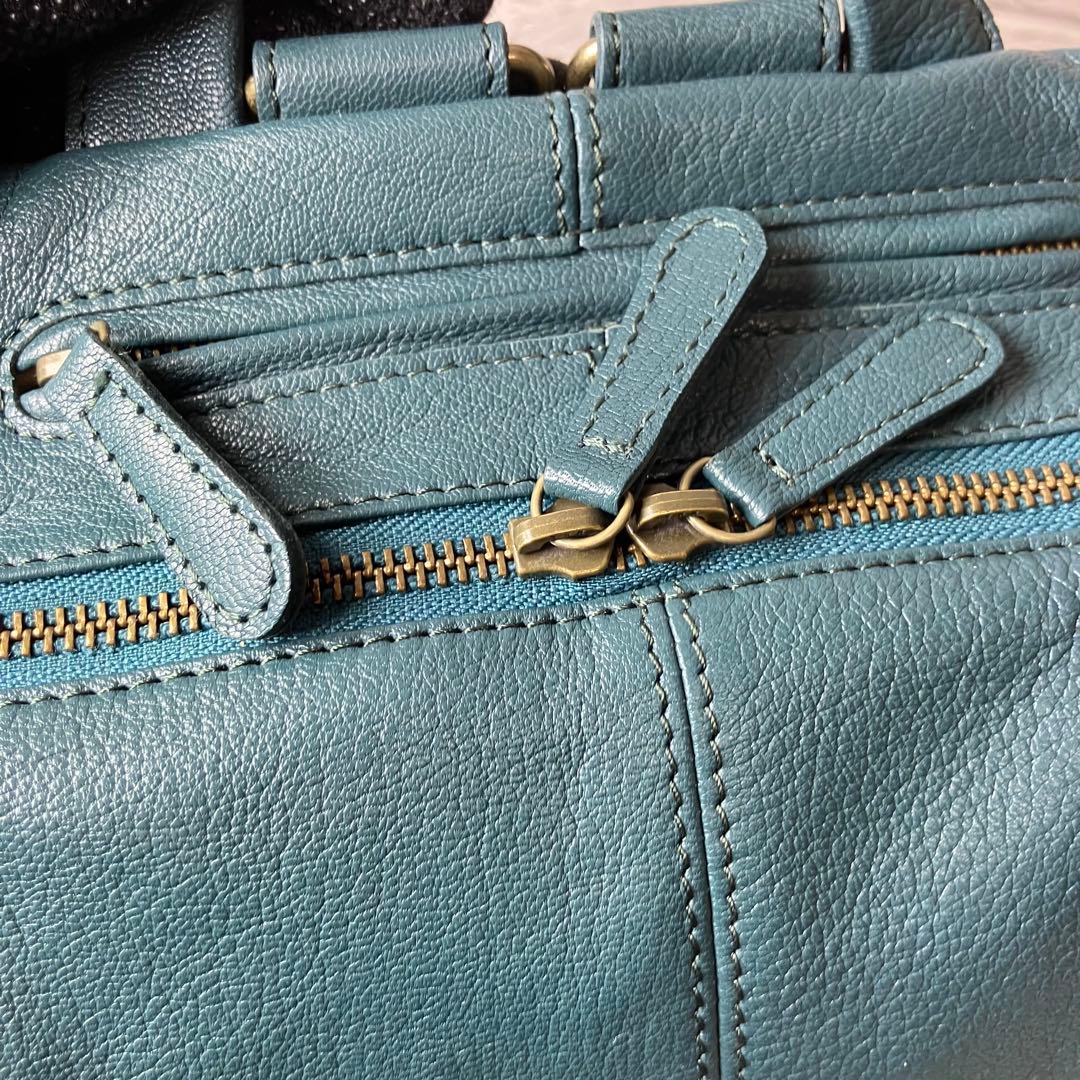 未使用級✨ダコタ ファレル シボ 山羊革 レザー A4可 ロゴ型押し リュック