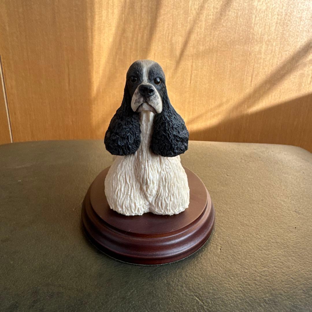 アメリカンコッカースパニエルの置物　ショードッグ　黒白パーティー