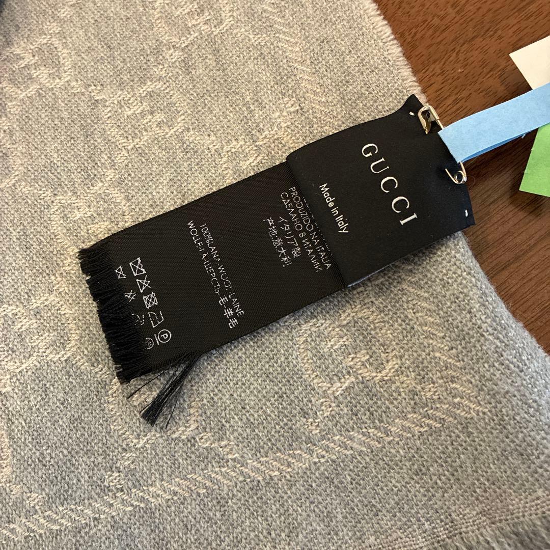 GUCCI GGパターン グレー マフラー　証明カード付き