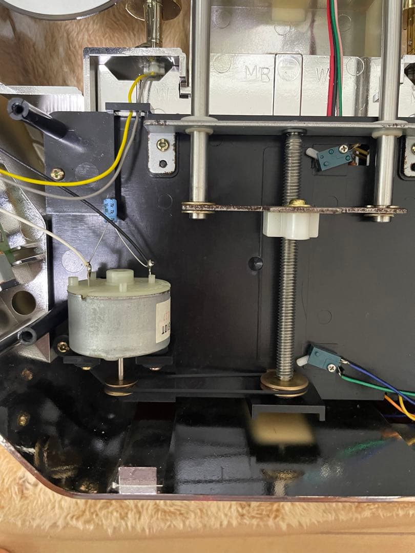 【訳あり】　メネットDX からくり時計　4MH687