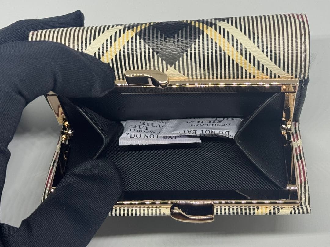 【新品未使用】Vivienne Westwood チェック柄三つ折り財布