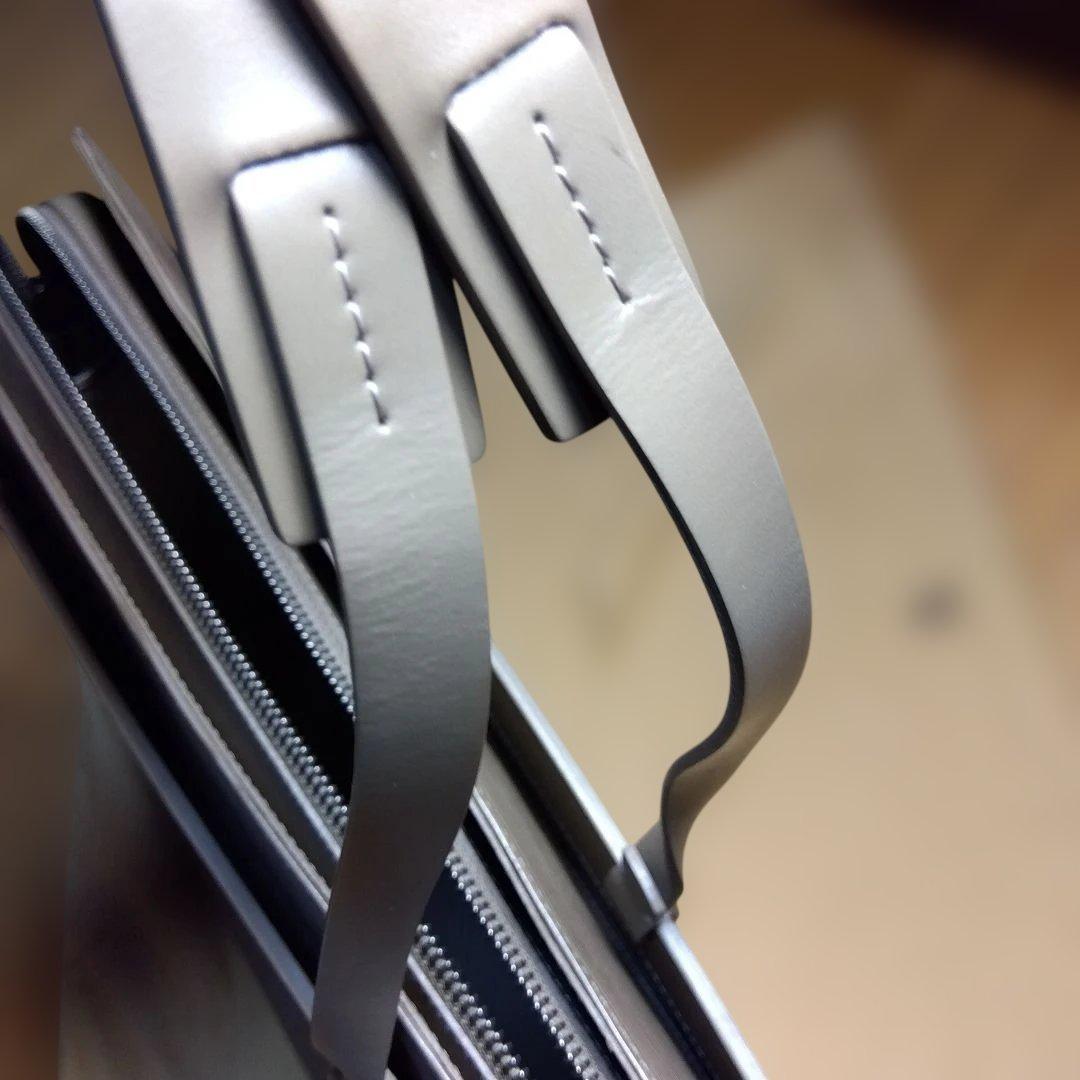 ルイヴィトン　エピクロゼット　トートバック　Ｍ5249B キズや汚れ等無　極美品