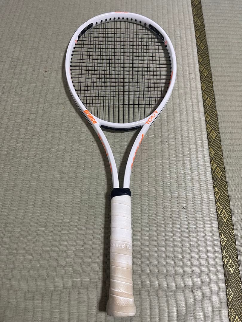 Prince Tour 98 2023年モデル グリップ3