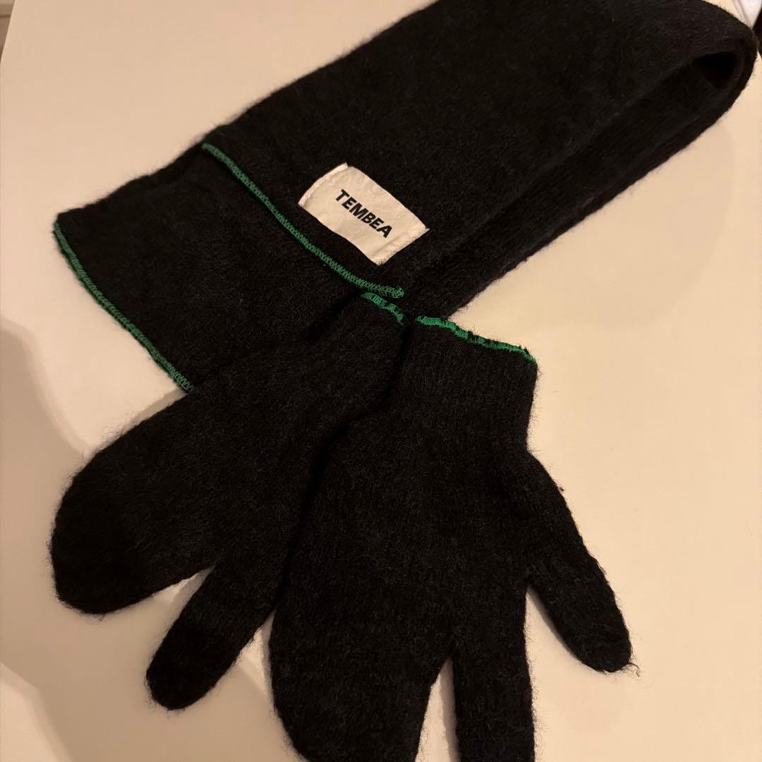 【1月中の出品】TEMBEA 手袋とマフラーのセット ブラック緑
