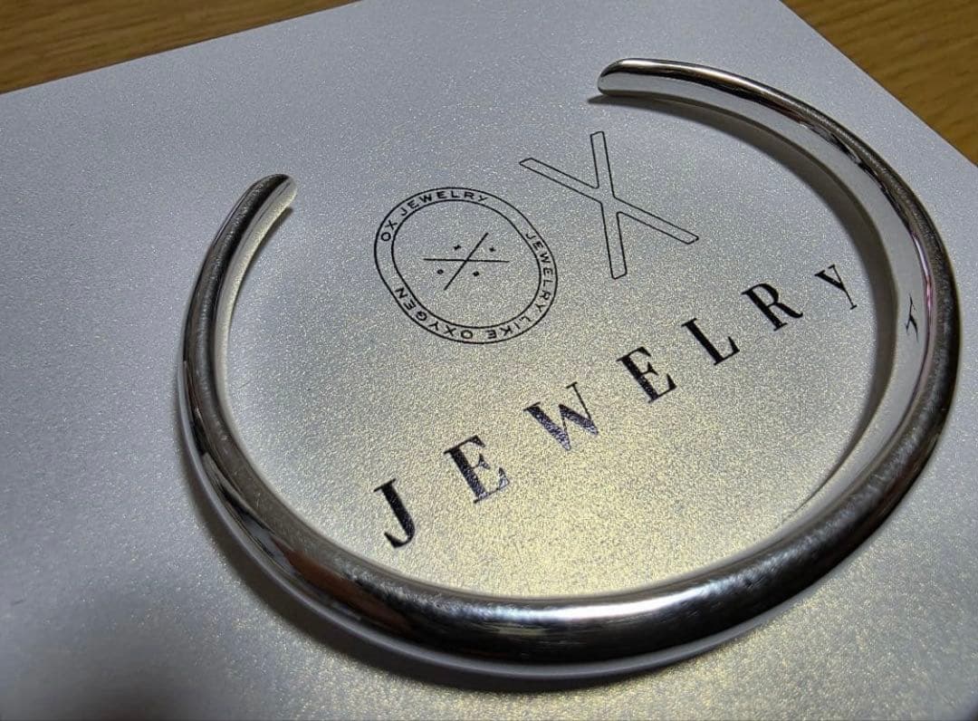 s*.様 【美品】OX JEWELRy Silver Curve Bangle