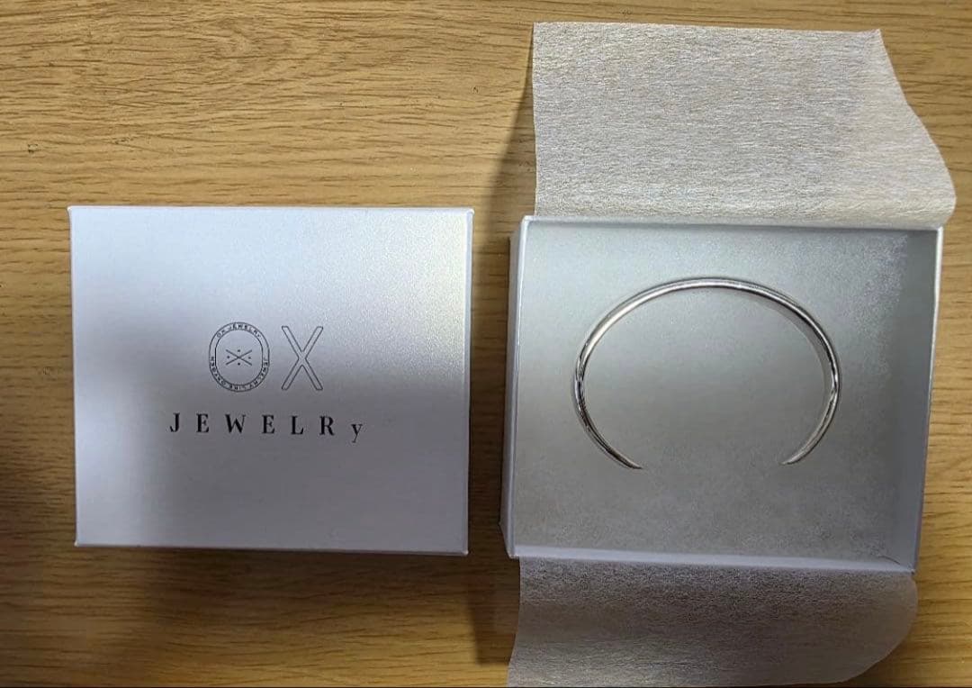 s*.様 【美品】OX JEWELRy Silver Curve Bangle
