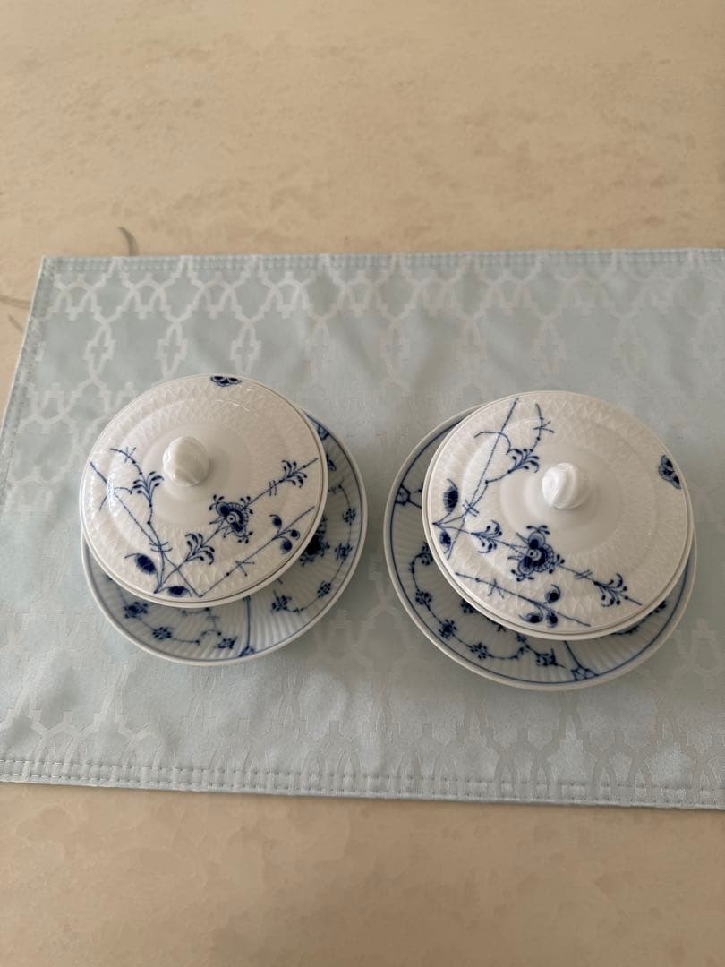 ロイヤルコペンハーゲン蓋付きボウル