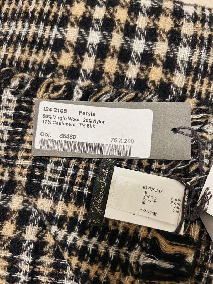 ROBINです　 ファリエロサルティ　Persia ストール　新品