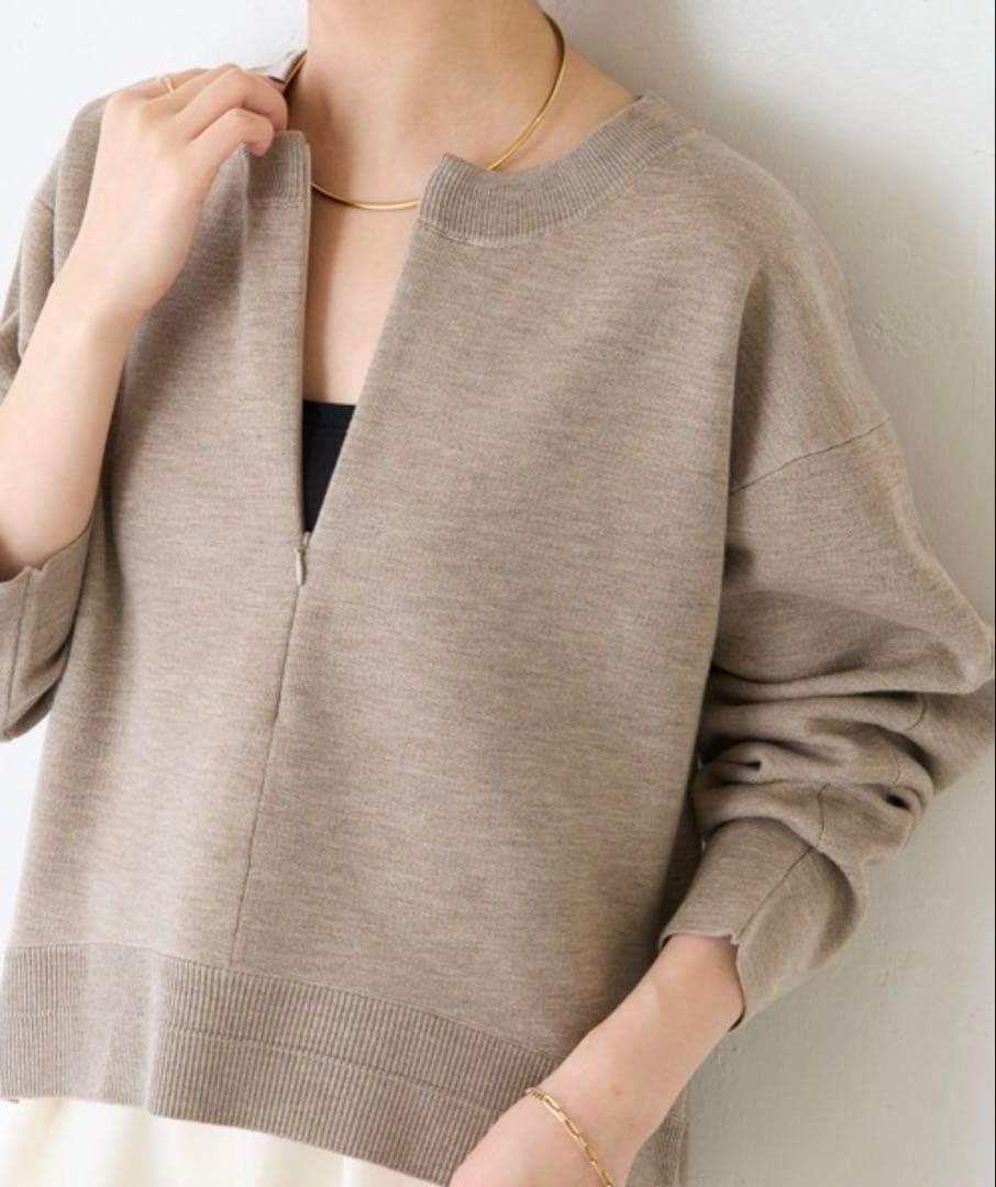 新品　ジップスウェットライクニット コラージュギャラルダガランテベージュ