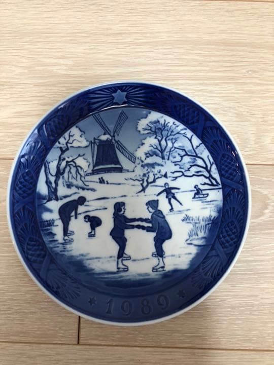 ロイヤルコペンハーゲン6枚&ウェッジウッド1枚皿　クリスマスプレート