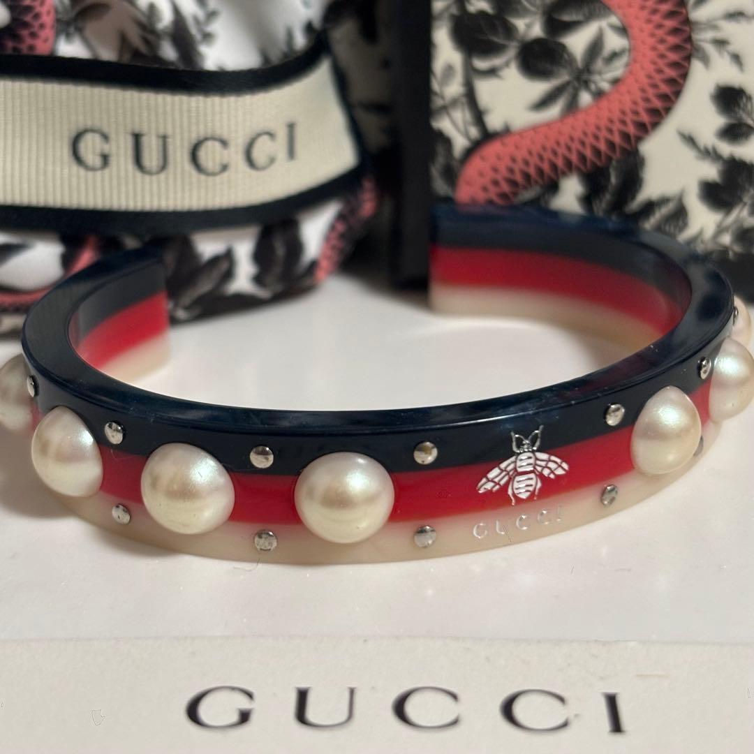 GUCCI グッチ　ビー カフブレスレット　バングル　極美品　刻印M