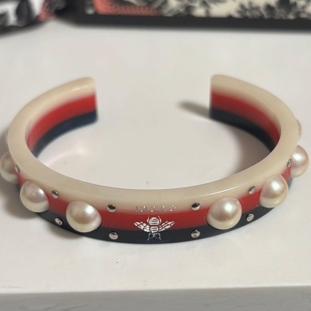 GUCCI グッチ　ビー カフブレスレット　バングル　極美品　刻印M