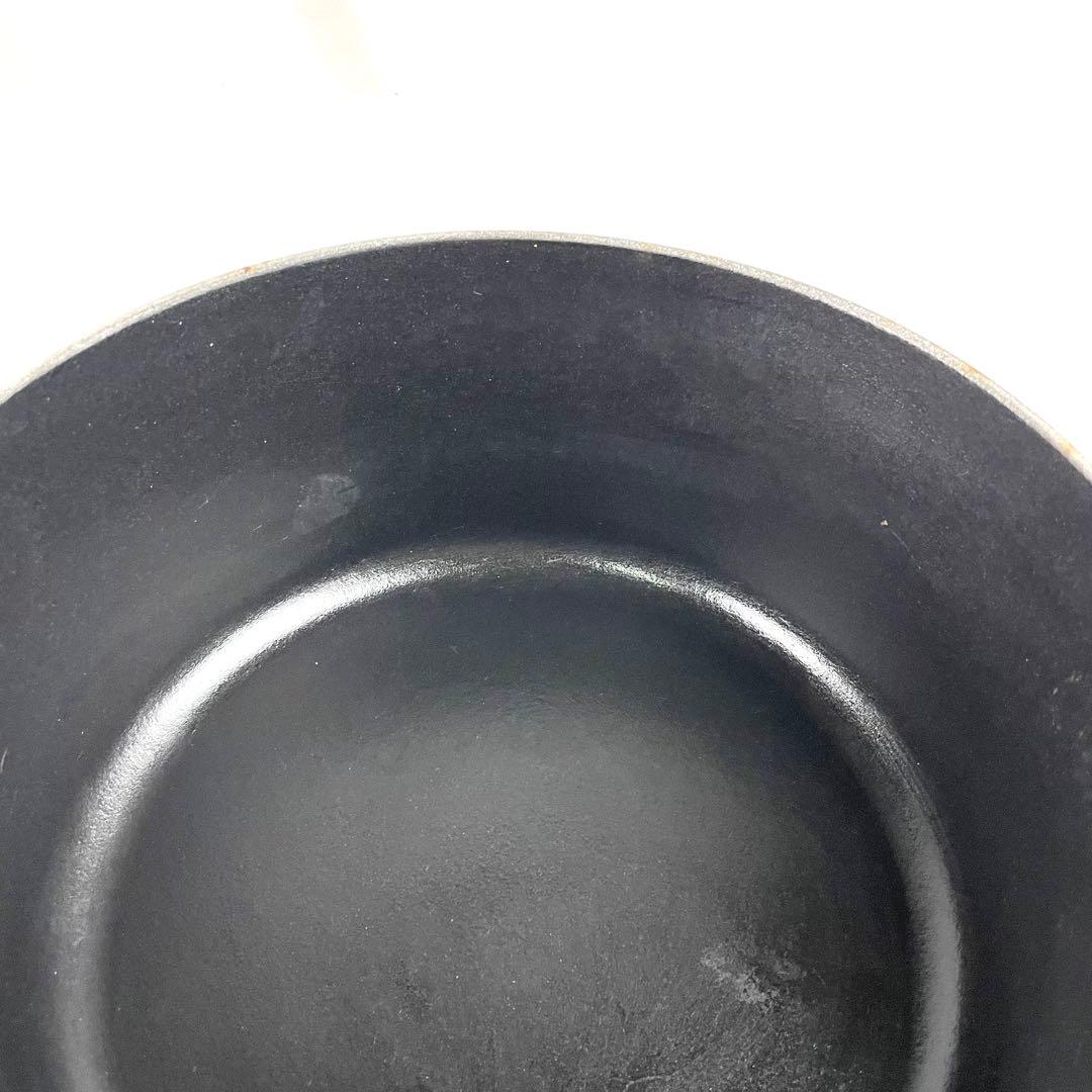 ル・クルーゼ 両手鍋 ココットロンド 22 3.3L 金 ゴールド つまみ