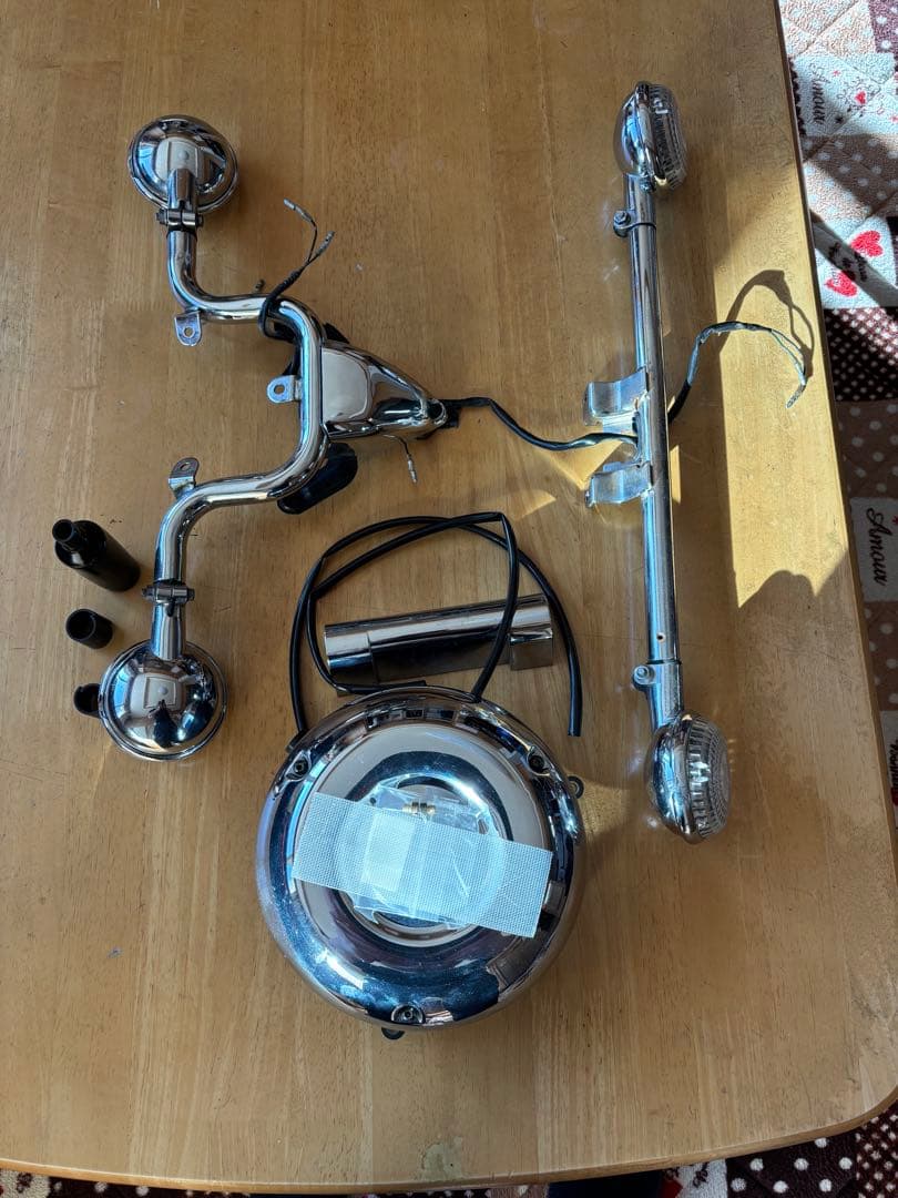 ノークレーム、ノーリターンで只今値下げ中ドラッグスター400クラシックパーツ