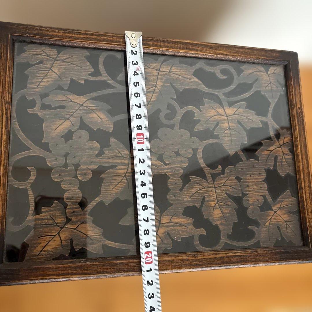 美品　アンティーク　葡萄葉柄 透かし彫りアクセサリーケース　ジュエリーボックス