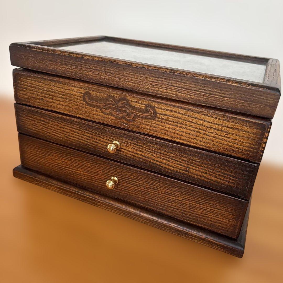 美品　アンティーク　葡萄葉柄 透かし彫りアクセサリーケース　ジュエリーボックス