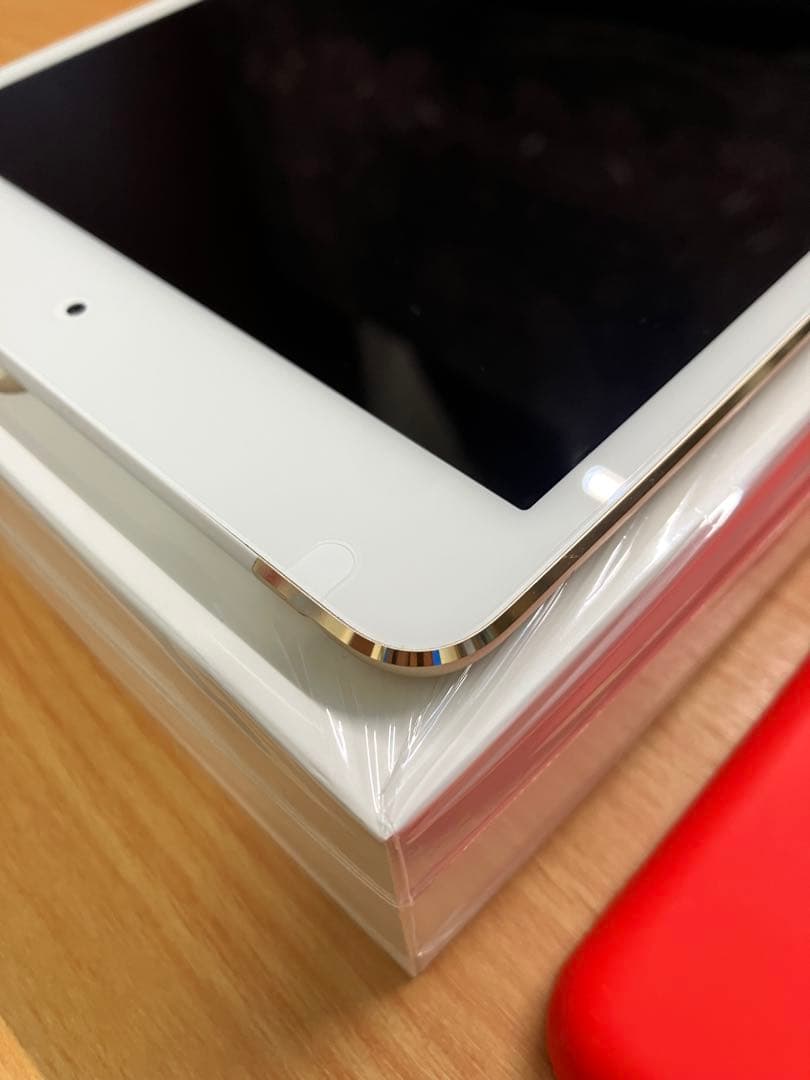 【極美品】iPad mini4 128GB Wi-Fi + Cellular