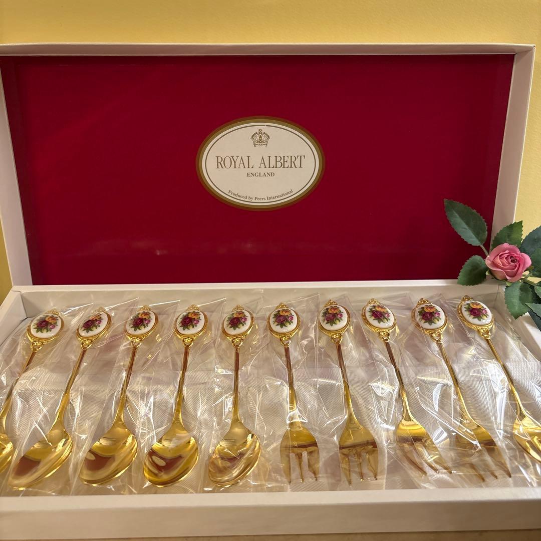超希少　英国製　新品　未使用　ロイヤルアルバート　OCR スプーン&フォーク