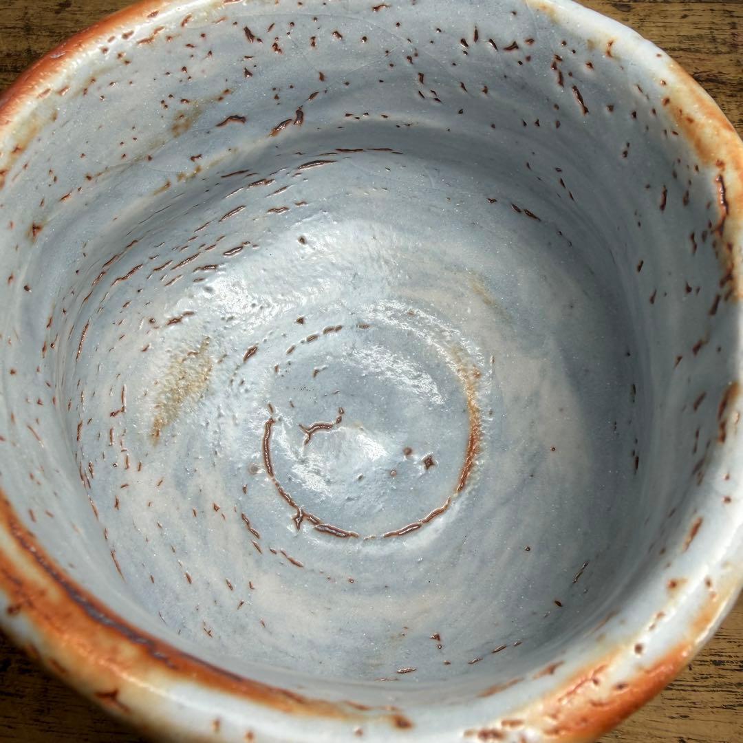 a808 送料込 鼠志野 菊泉窯 田中源彦造 在銘 四方桟共箱 茶道具 抹茶碗