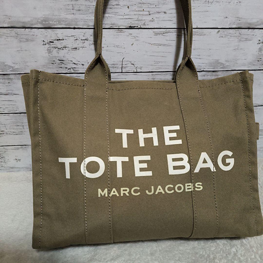 美品　現行　MARC JACOBS THE TOTE BAG 大容量　大　カーキ