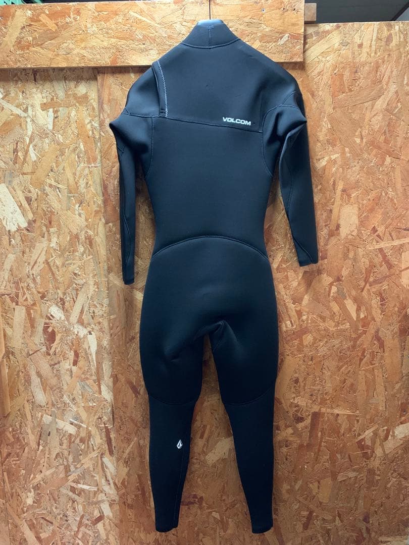 新品　ボルコム　ウェットスーツ　3/2mm ジャーフル　XS サーフィン