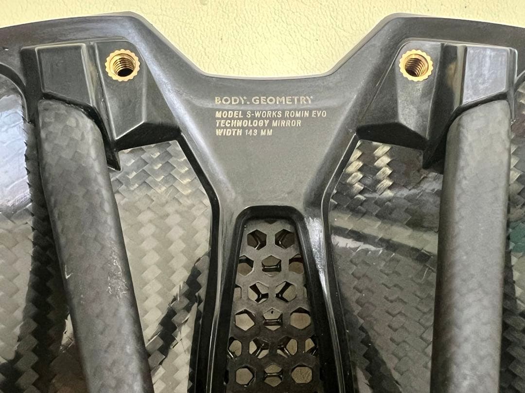 SPECIALIZED S-WORKS ROMIN EVO MIRROR サドル