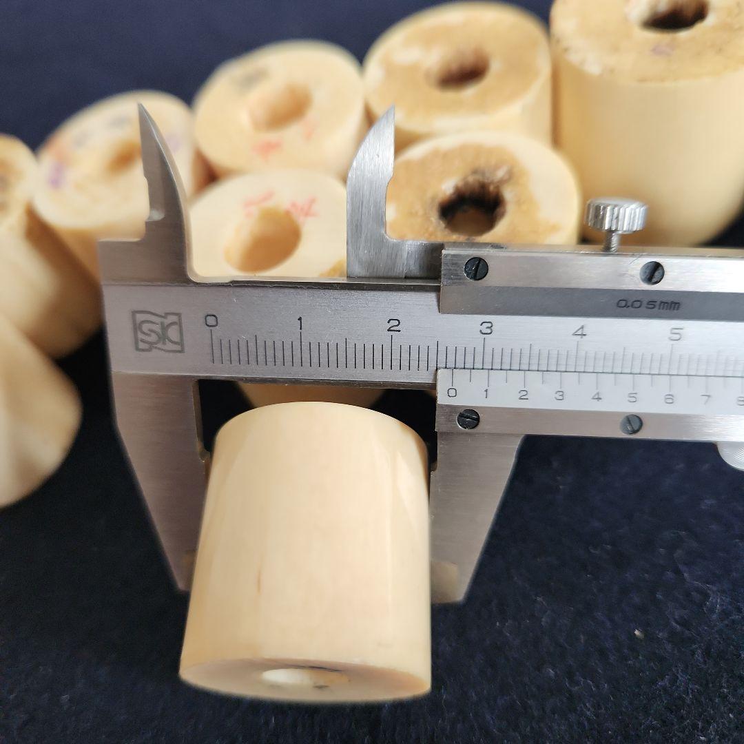 掛軸先‥天然素材