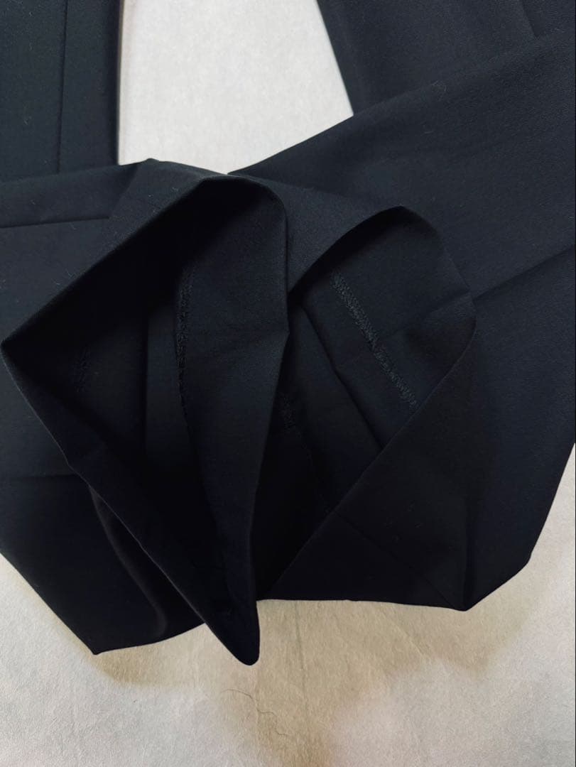 明日投稿削除Theory セオリー　スーツセットアップ　黒　日本製