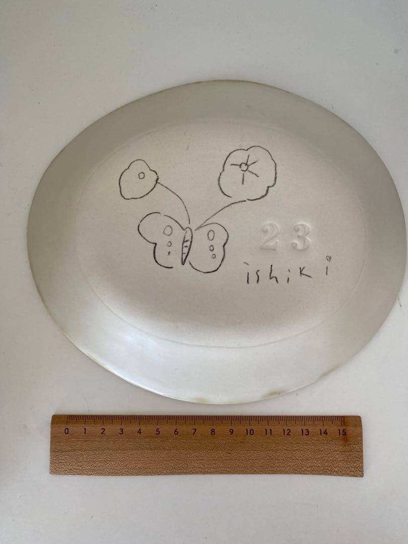 石木文さん 手描き花柄　オーバル皿