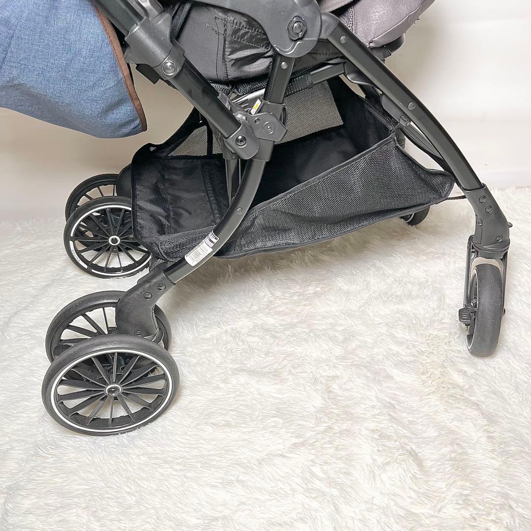 【極美品】コンビ スゴカルSwitch plus 赤ちゃん本舗限定