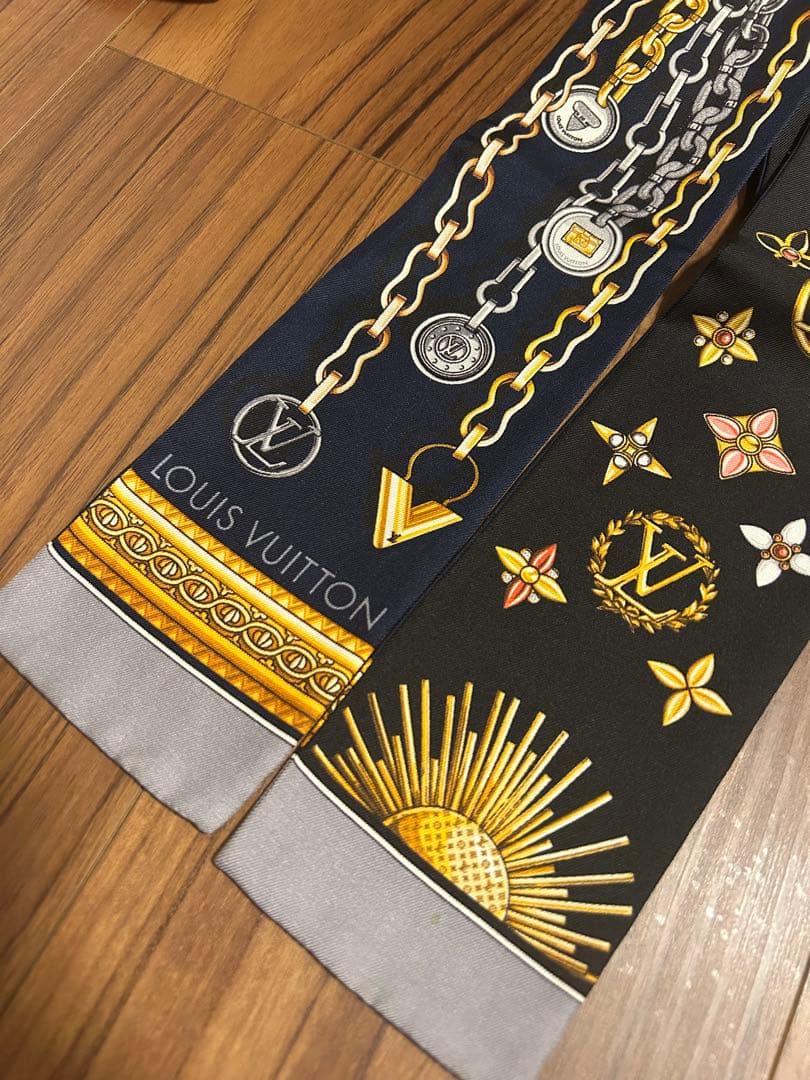 LOUIS VUITTON バンドー
