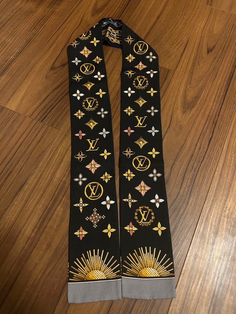 LOUIS VUITTON バンドー
